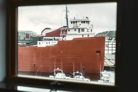 Captain's Quarters photo 3