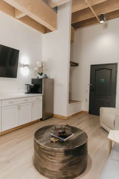 Dockside Suites photo 114