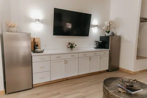 Dockside Suite 1 photo 10