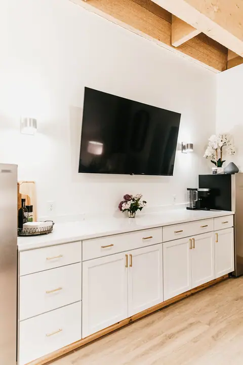 Dockside Suite 1 photo 11