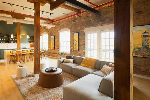 Aerial Lofts at The Brix in Canal Park, Duluth, photo 2