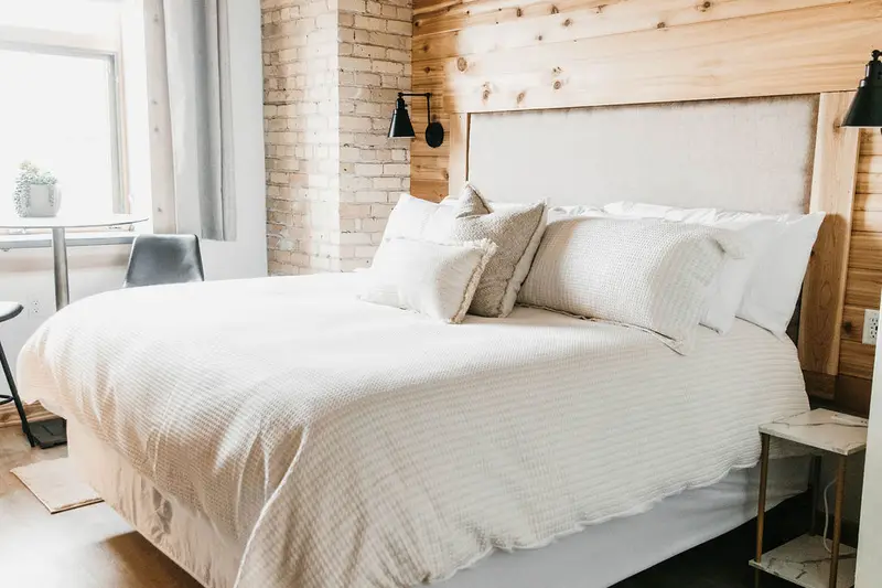 Dockside Suite 1 at The Brix in Canal Park, Duluth, photo 2