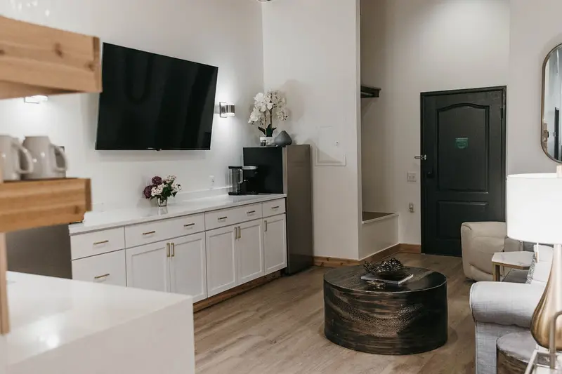 Dockside Suite 1 at The Brix in Canal Park, Duluth, photo 7